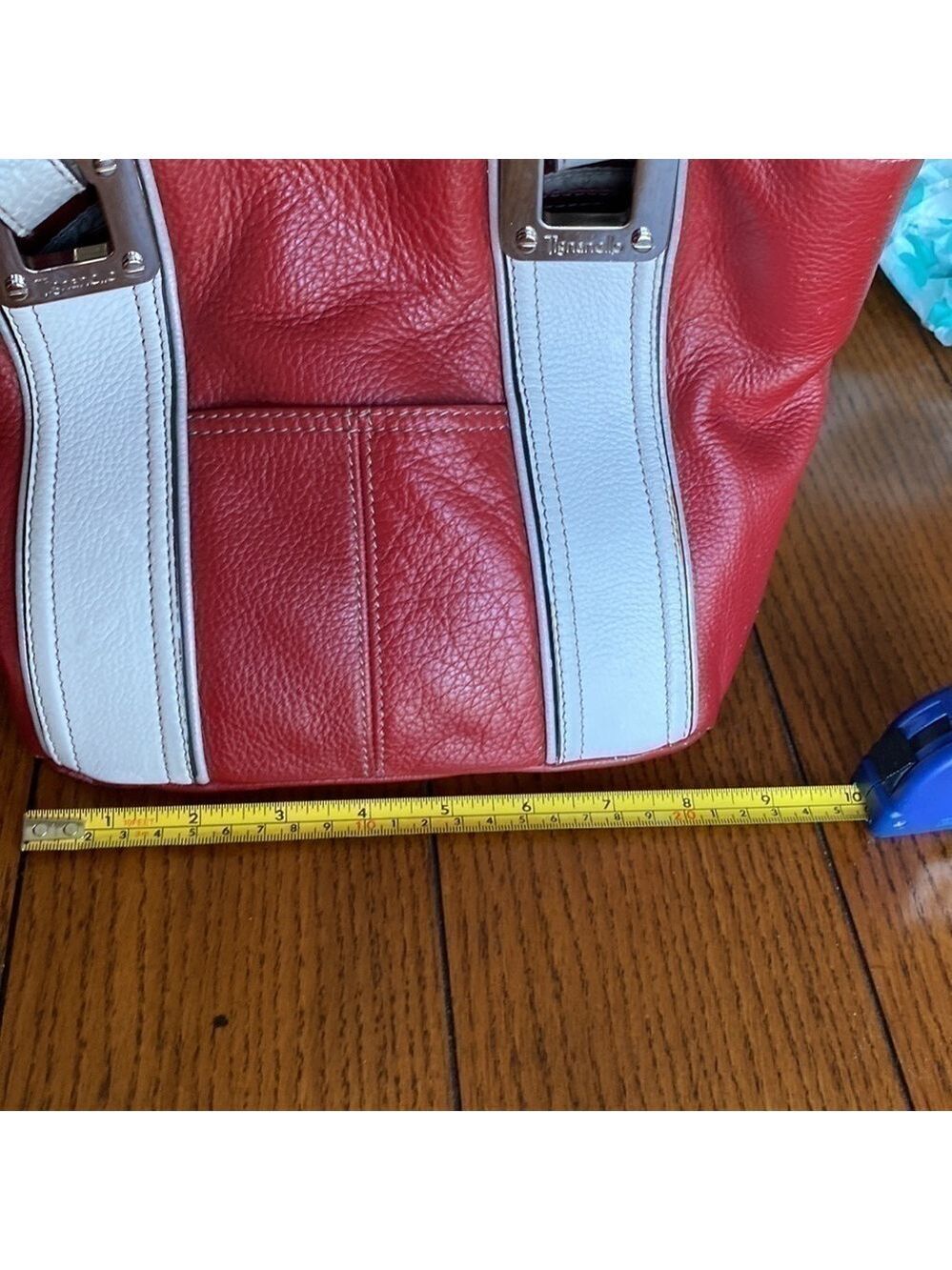 TIGNANELLO stylish Red white stripes 💯 leather 🎉Host Pick 7/22 🎉 - Picture 9 of 10